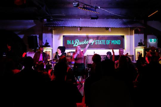 Britpop 90s Tribute band